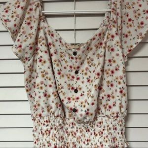 Floral smocked crop top XL
